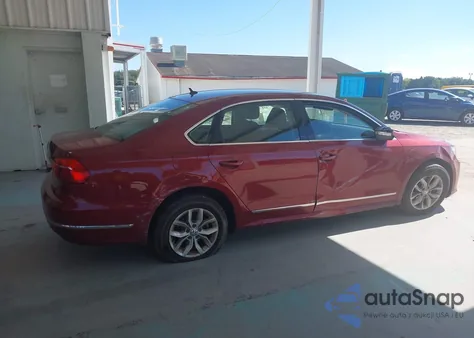 2016 Volkswagen Passat 1.8T S из США, поврежденный, VIN 1VWAT7A39GC055825
